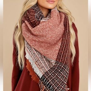 Gorgeous fall plaid scarf